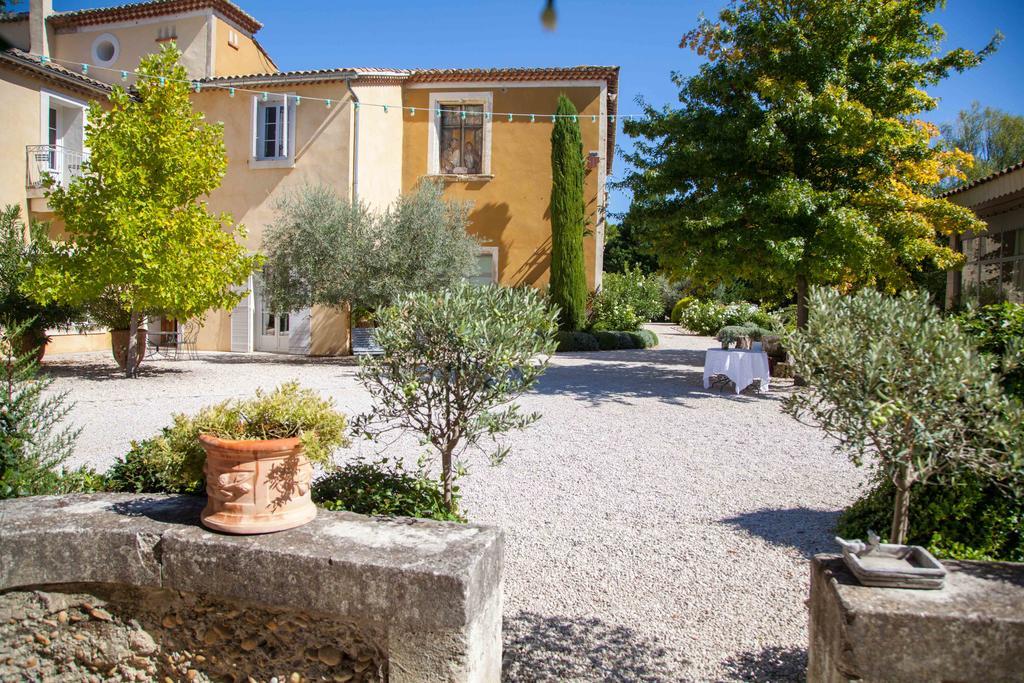Domaine De Blanche Fleur Hotel Chateauneuf-de-Gadagne Exterior photo